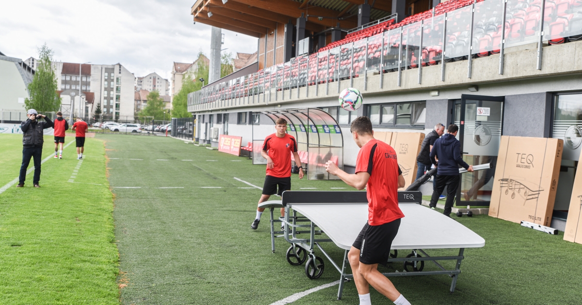 Teqballasztalokat kapott az FK Csíkszereda